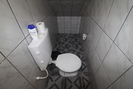 Casa à venda com 315m², 4 quartos e 8 vagasGaragem - Banheiro