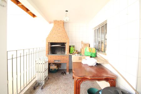 Casa à venda com 315m², 4 quartos e 8 vagasÁrea de Serviço