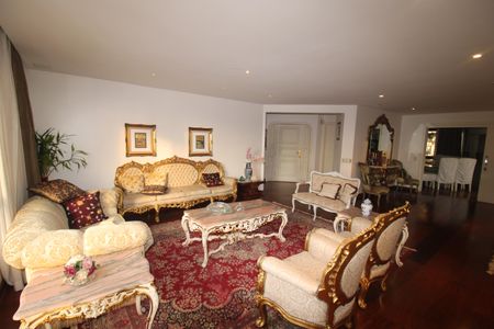 Apartamento para alugar com 355m², 4 quartos e 4 vagasSala