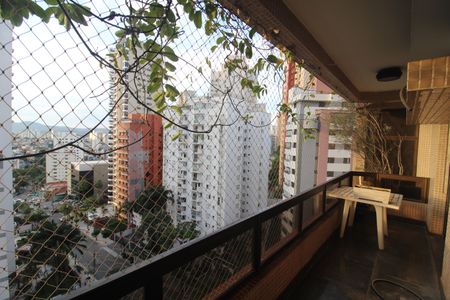 Apartamento para alugar com 355m², 4 quartos e 4 vagasQuarto 3 - Varanda