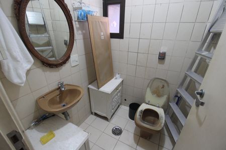 Apartamento para alugar com 355m², 4 quartos e 4 vagasQuarto 5 - Banheiro