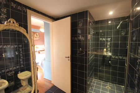 Apartamento para alugar com 355m², 4 quartos e 4 vagasQuarto 3 - Banheiro