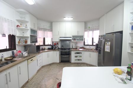 Apartamento para alugar com 355m², 4 quartos e 4 vagasCozinha
