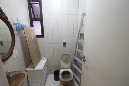 Apartamento para alugar com 355m², 4 quartos e 4 vagasQuarto 5 - Banheiro