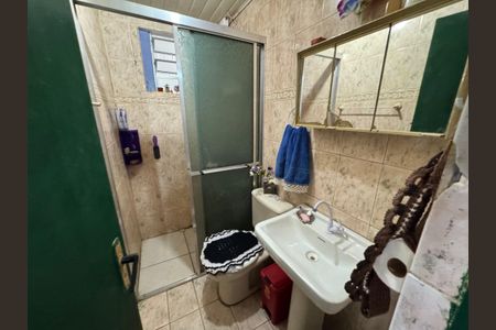 Casa à venda com 120m², 4 quartos e 1 vagaBanheiro