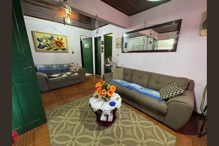 Casa à venda com 120m², 4 quartos e 1 vagaSala