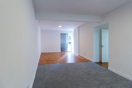 Apartamento à venda com 110m², 2 quartos e 1 vaga Apartamento à venda com 110m², 2 quartos e 1 vagaSuite