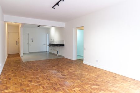 Apartamento à venda com 110m², 2 quartos e 1 vaga Apartamento à venda com 110m², 2 quartos e 1 vagaSala