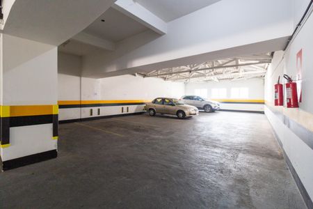 Apartamento à venda com 110m², 2 quartos e 1 vaga Apartamento à venda com 110m², 2 quartos e 1 vagaGaragem