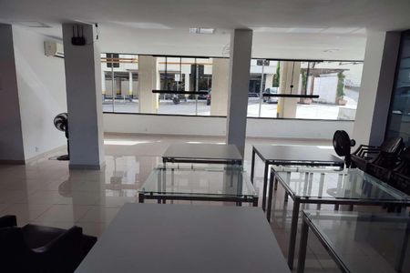 Apartamento à venda com 52m², 2 quartos e 1 vagaÁrea comum