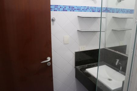 Casa à venda com 124m², 3 quartos e 1 vagaBanheiro da Suíte 3