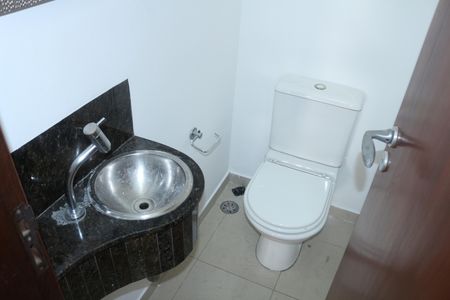 Casa à venda com 124m², 3 quartos e 1 vagaLavabo