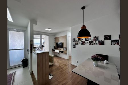 Apartamento à venda com 68m², 2 quartos e 2 vagas Apartamento à venda com 68m², 2 quartos e 2 vagasSala