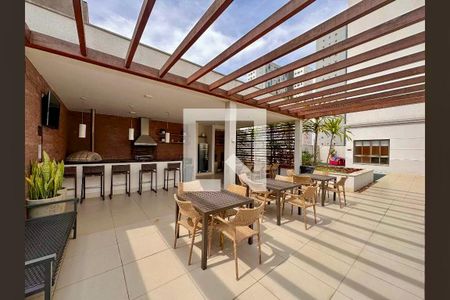 Apartamento à venda com 68m², 2 quartos e 2 vagas Apartamento à venda com 68m², 2 quartos e 2 vagasChurrasqueira