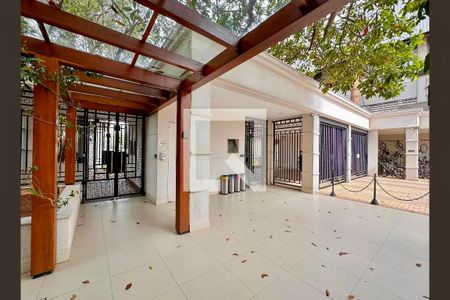 Apartamento à venda com 68m², 2 quartos e 2 vagas Apartamento à venda com 68m², 2 quartos e 2 vagasEntrada