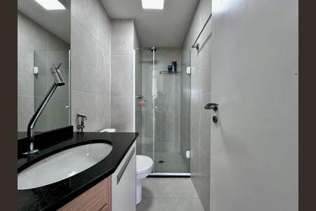 Apartamento à venda com 68m², 2 quartos e 2 vagas Apartamento à venda com 68m², 2 quartos e 2 vagasBanheiro Social