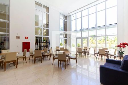 Apartamento para alugar com 173m², 3 quartos e 6 vagas Apartamento para alugar com 173m², 3 quartos e 6 vagasÁrea comum - Salão de festas
