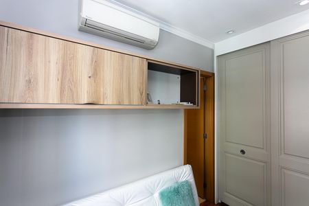 Apartamento para alugar com 173m², 3 quartos e 6 vagas Apartamento para alugar com 173m², 3 quartos e 6 vagasSuíte 3