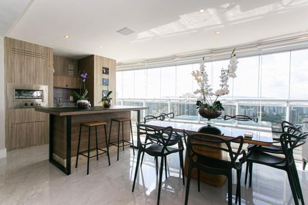 Apartamento para alugar com 173m², 3 quartos e 6 vagas Apartamento para alugar com 173m², 3 quartos e 6 vagasVaranda gourmet