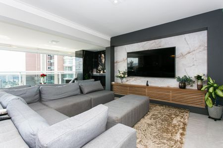 Apartamento para alugar com 173m², 3 quartos e 6 vagas Apartamento para alugar com 173m², 3 quartos e 6 vagasSala