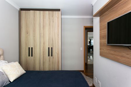 Apartamento para alugar com 173m², 3 quartos e 6 vagas Apartamento para alugar com 173m², 3 quartos e 6 vagasSuíte 2