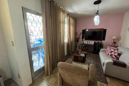 Casa à venda com 260m², 3 quartos e 1 vagaSala