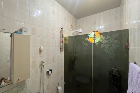 Casa à venda com 260m², 3 quartos e 1 vagaBanheiro 2