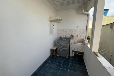 Casa à venda com 260m², 3 quartos e 1 vagaÁrea de Serviço