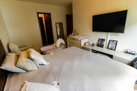 Apartamento à venda com 175m², 5 quartos e 3 vagas Apartamento à venda com 175m², 5 quartos e 3 vagasSuíte 3