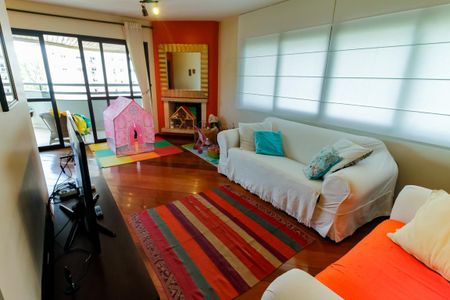 Apartamento à venda com 175m², 5 quartos e 3 vagas Apartamento à venda com 175m², 5 quartos e 3 vagasSala 1