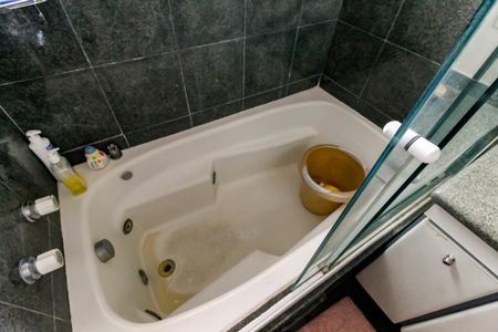 Apartamento à venda com 175m², 5 quartos e 3 vagas Apartamento à venda com 175m², 5 quartos e 3 vagasBanheiro da Suíte 3 - Banheira