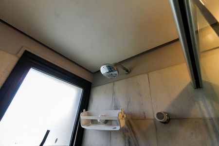 Apartamento à venda com 175m², 5 quartos e 3 vagas Apartamento à venda com 175m², 5 quartos e 3 vagasBanheiro da Suíte 1 - chuveiro