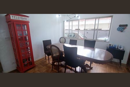 Casa à venda com 400m², 4 quartos e 7 vagas Casa à venda com 400m², 4 quartos e 7 vagasSala de Jantar