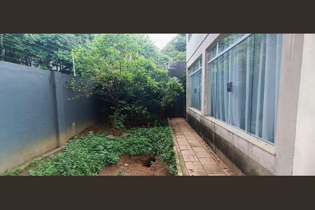 Casa à venda com 400m², 4 quartos e 7 vagas Casa à venda com 400m², 4 quartos e 7 vagasJardim