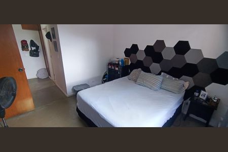 Casa à venda com 400m², 4 quartos e 7 vagas Casa à venda com 400m², 4 quartos e 7 vagasSuíte