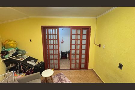 Casa à venda com 240m², 3 quartos e 3 vagas Casa à venda com 240m², 3 quartos e 3 vagasQuarto da Área de Serviço