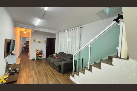 Casa à venda com 240m², 3 quartos e 3 vagas Casa à venda com 240m², 3 quartos e 3 vagasSala 1