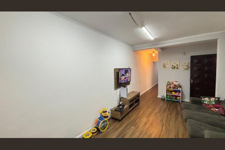 Casa à venda com 240m², 3 quartos e 3 vagas Casa à venda com 240m², 3 quartos e 3 vagasSala 1