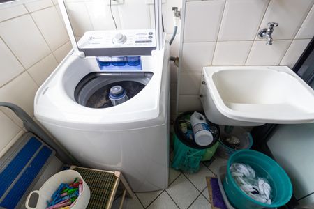 Apartamento à venda com 60m², 2 quartos e 1 vagaÁrea de Serviço