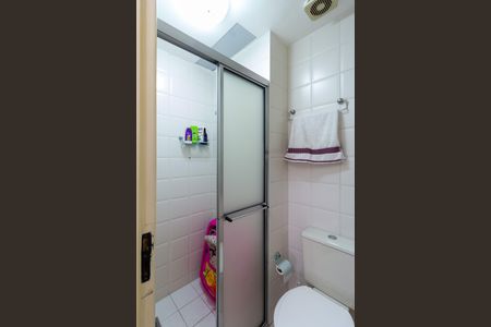 Apartamento à venda com 60m², 2 quartos e 1 vagaBanheiro do Corredor