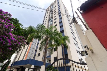 Apartamento à venda com 60m², 2 quartos e 1 vagaFachada