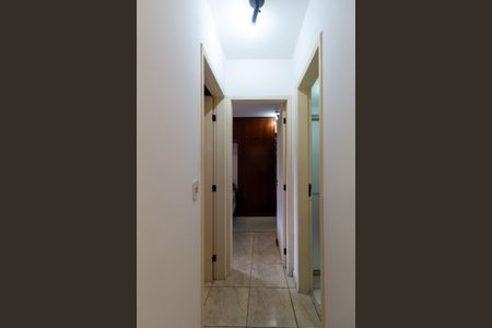 Apartamento à venda com 60m², 2 quartos e 1 vagaCorredor