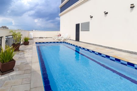 Apartamento à venda com 60m², 2 quartos e 1 vagaÁrea comum - Piscina