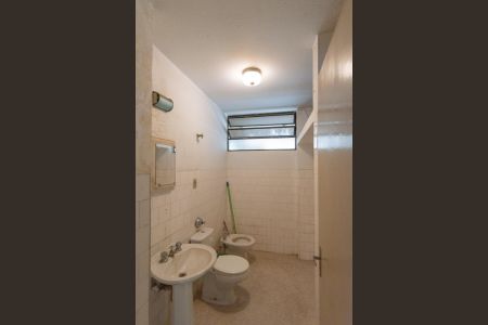 Apartamento à venda com 117m², 2 quartos e sem vagaBanheiro