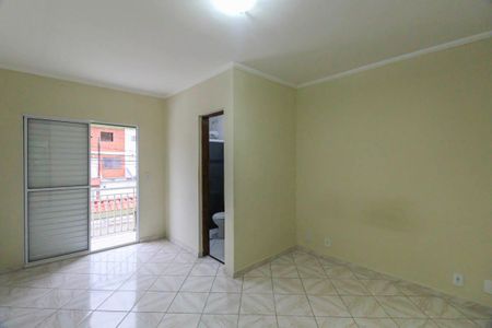 Casa à venda com 130m², 3 quartos e 2 vagasSuite