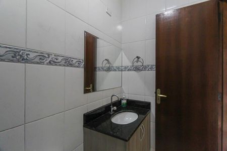 Casa à venda com 130m², 3 quartos e 2 vagasBanheiro da Suíte