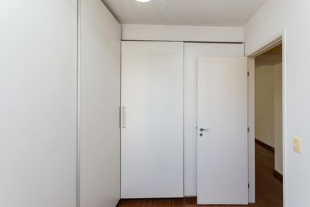 Quarto 1 de apartamento para alugar com 2 quartos, 60m² em Lapa, São Paulo