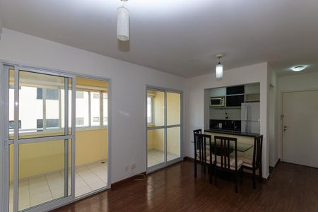 Sala de apartamento para alugar com 2 quartos, 60m² em Lapa, São Paulo