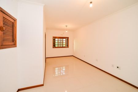 Casa à venda com 316m², 3 quartos e 3 vagas Casa à venda com 316m², 3 quartos e 3 vagasSuíte