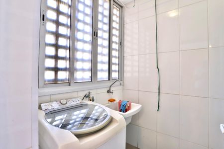 Apartamento à venda com 78m², 2 quartos e 1 vagaÁrea de Serviço